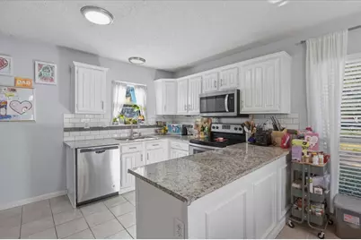 315 Stoneledge Drive, Irving, TX 75063 - Photo 15