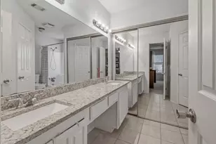 315 Stoneledge Dr, Irving, TX 75063 - Photo 29