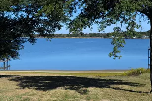 1540 Shoreline Dr, Mabank, TX 75143 - Photo 1