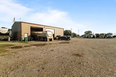 11806 Fm 428, Aubrey, TX 76227 - Photo 13