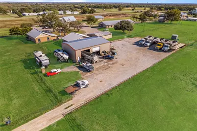 11806 Fm 428, Aubrey, TX 76227 - Photo 3