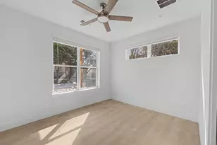 2925 Spruce Valley Ln, Dallas, TX 75233 - Photo 19