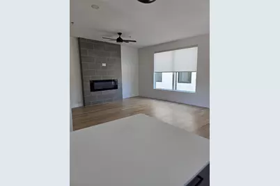 1512 Seegar Street #1508, Dallas, TX 75215 - Photo 3