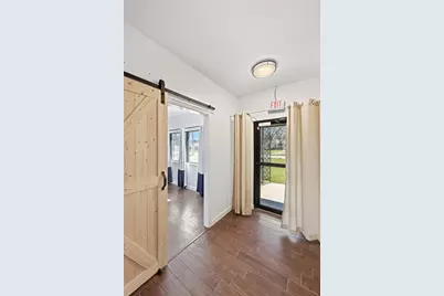 1927 Arkansas Lane, Pantego, TX 76013 - Photo 7