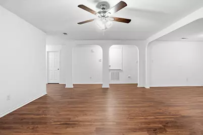 1922 Cross Oaks Drive, Lancaster, TX 75146 - Photo 9