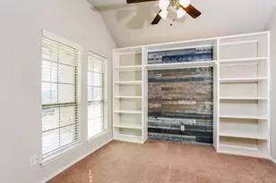 1020 Deer Valley Dr, Weatherford, TX 76087 - Photo 9