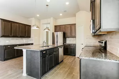 1020 Deer Valley Drive, Weatherford, TX 76087 - Photo 7