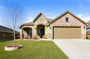 1020 Deer Valley Dr, Weatherford, TX 76087 - Photo 1
