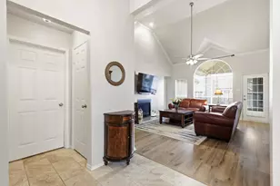 4673 Rincon Way, Fort Worth, TX 76137 - Photo 9