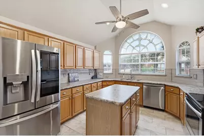 4673 Rincon Way, Fort Worth, TX 76137 - Photo 7