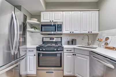 3623 Hawthorne Avenue, Dallas, TX 75219 - Photo 13