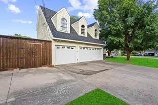 425 W Belden St, Sherman, TX 75092 - Photo 35