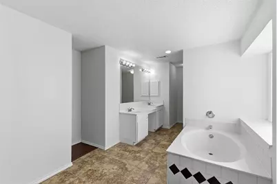 1124 Breezewood Drive, Lewisville, TX 75077 - Photo 19