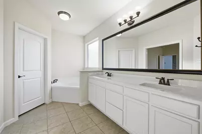 2717 Aspenhill Drive, Denton, TX 76209 - Photo 17