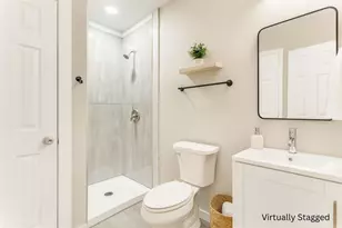 2624 Townsend Dr, Fort Worth, TX 76110 - Photo 9