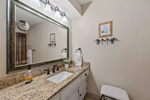 2706 Peach Tree Dr, Carrollton, TX 75006 - Photo 25