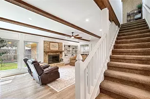 2706 Peach Tree Dr, Carrollton, TX 75006 - Photo 13