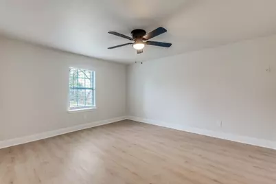 2415 Dathe Street, Dallas, TX 75215 - Photo 15