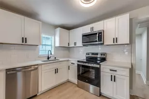 2415 Dathe St, Dallas, TX 75215 - Photo 11