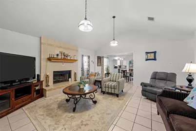 10608 Lone Star Drive, Waco, TX 76708 - Photo 5