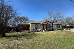 510 S Pecan St, Bells, TX 75414 - Photo 1