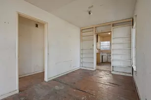 4242 Aero Dr, Dallas, TX 75209 - Photo 13