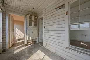 4242 Aero Dr, Dallas, TX 75209 - Photo 5