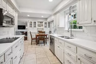 8635 Capri Dr, Dallas, TX 75238 - Photo 23