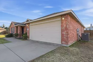 101 Long Prairie Dr, Forney, TX 75126 - Photo 3