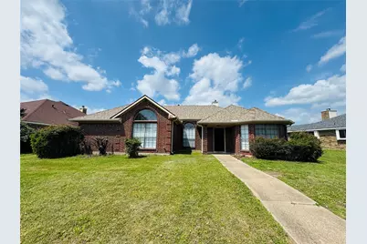 1217 Buckeye Drive, Mesquite, TX 75181 - Photo 1