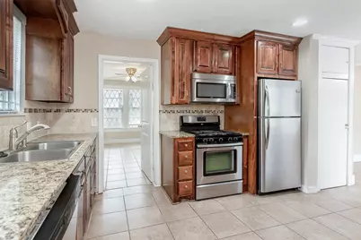 6922 Lindsley Avenue, Dallas, TX 75223 - Photo 11