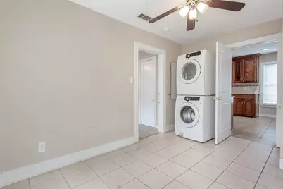 6922 Lindsley Avenue, Dallas, TX 75223 - Photo 13