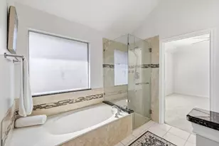 4704 Ericksen Dr, Carrollton, TX 75010 - Photo 21