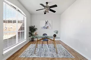 4704 Ericksen Dr, Carrollton, TX 75010 - Photo 5