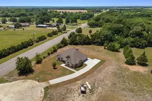 600 Samantha Circle, Ector, TX 75439 - Photo 1