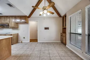 2516 Copper Creek Ln, Carrollton, TX 75006 - Photo 11