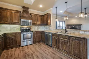 314 W Alene Dr, Mabank, TX 75147 - Photo 11