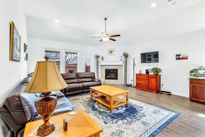 8116 Pistache Avenue, Fort Worth, TX 76131 - Photo 7