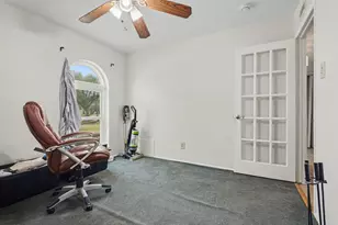 750 Greenhill Ln, Grand Prairie, TX 75052 - Photo 13