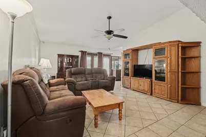 750 Greenhill Lane, Grand Prairie, TX 75052 - Photo 7