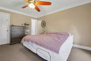 750 Greenhill Ln, Grand Prairie, TX 75052 - Photo 19