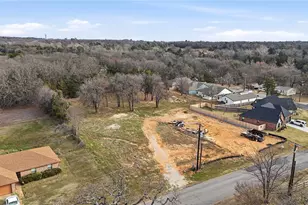 1711 Cathey Dr, Denison, TX 75020 - Photo 1