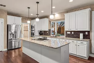 6745 Clear Spring Dr, Fort Worth, TX 76132 - Photo 11