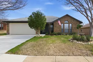 7936 Sunrise Dr, Watauga, TX 76148 - Photo 1