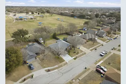7936 Sunrise Drive, Watauga, TX 76148 - Photo 27