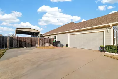 800 E Northside Drive, Pilot Point, TX 76258 - Photo 33
