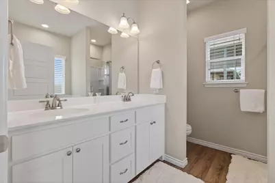 800 E Northside Drive, Pilot Point, TX 76258 - Photo 15