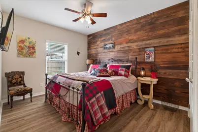 800 E Northside Drive, Pilot Point, TX 76258 - Photo 21