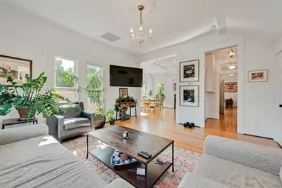 1419 Beaumont Street, Dallas, TX 75215 - Photo 7