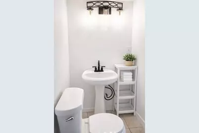 928 S Windomere Avenue #C, Dallas, TX 75208 - Photo 3